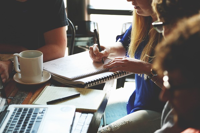 Top Global Platforms Offering the Best Supplier Sourcing Services